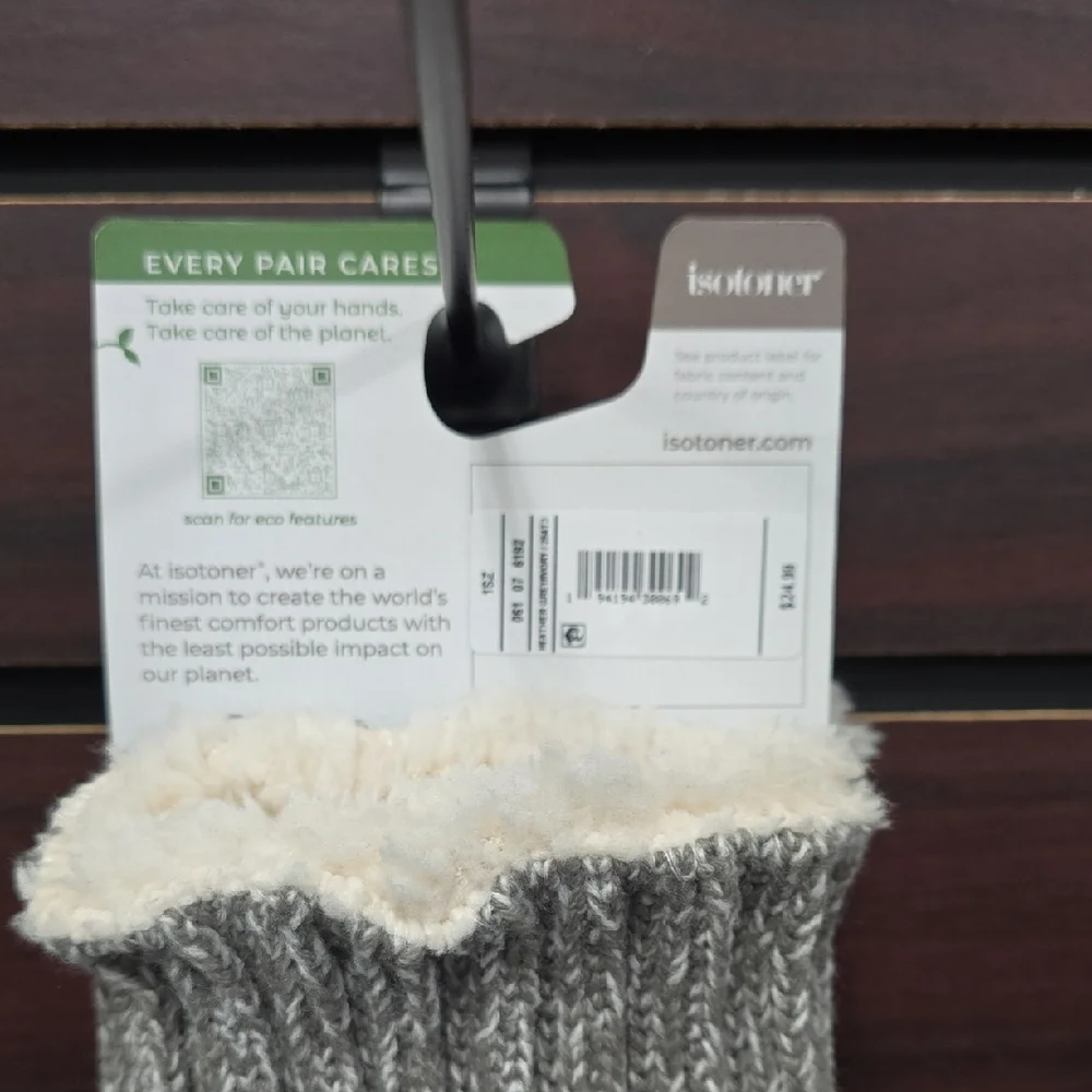 Isotoner | Adult Snowflake Knit Gloves – Light Gray Sherpasoft Lined | OSFM - Picture 6 of 8